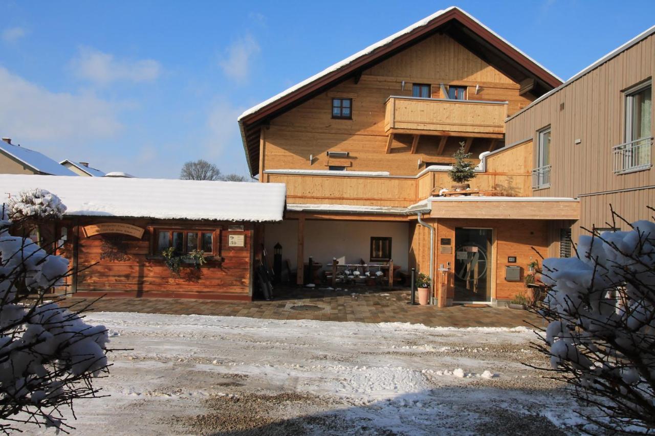 Hotel-Restaurant Gasthaus Bonimeier Niedergottsau Екстериор снимка