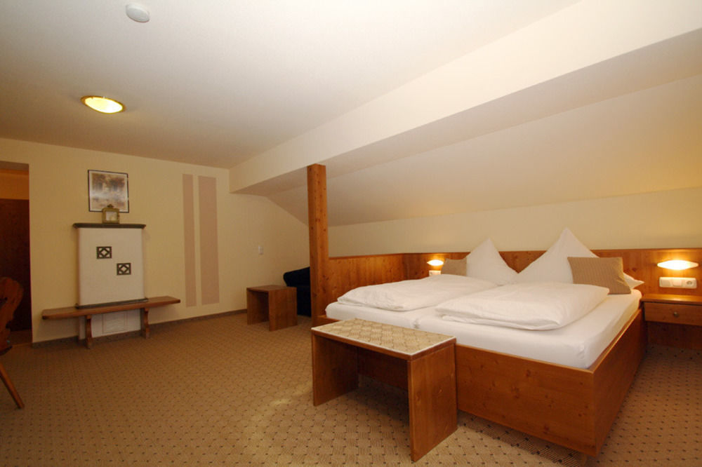 Hotel-Restaurant Gasthaus Bonimeier Niedergottsau Екстериор снимка